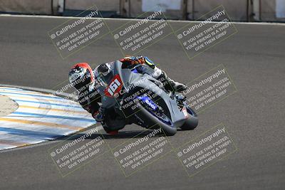 media/Oct-12-2025-CRA (Sun) [[e621380112]]/Races/Race 8/